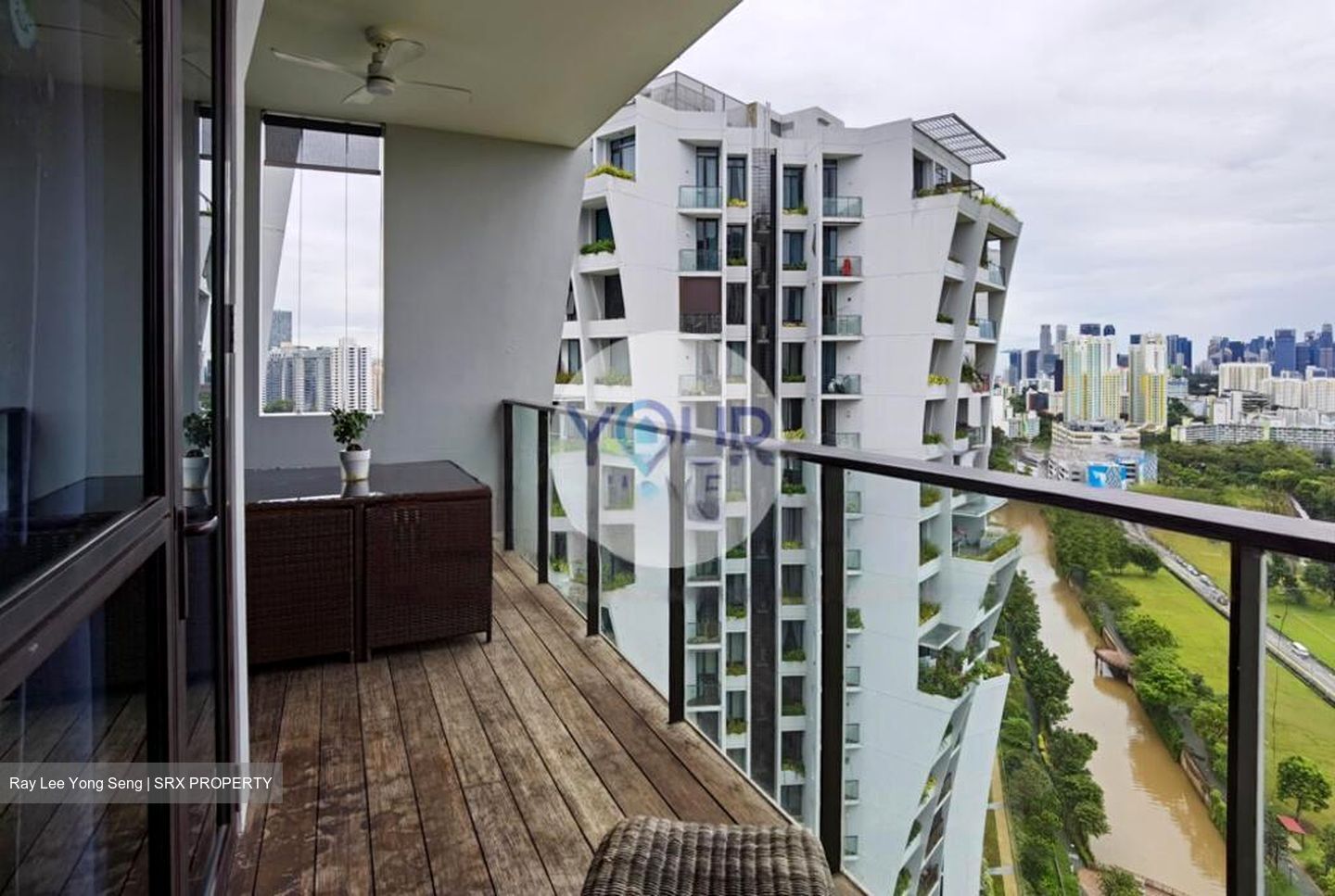 The Crest (D3), Condominium #558796041